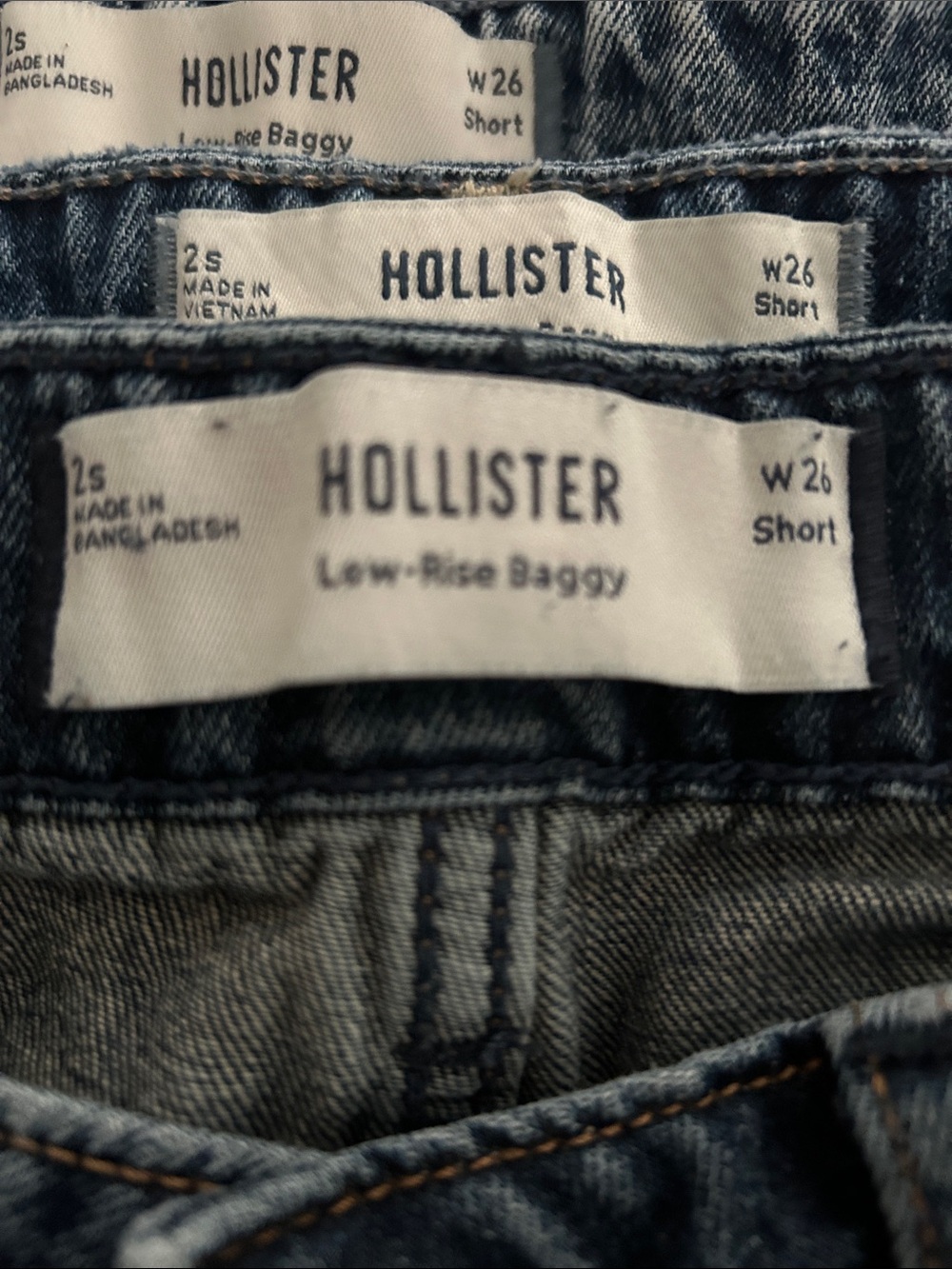 Hollister Jeans Lot of 3 Size 2 / 26 Short Low Rise Denim Women’s 28” Inseam - Picture 12 of 16